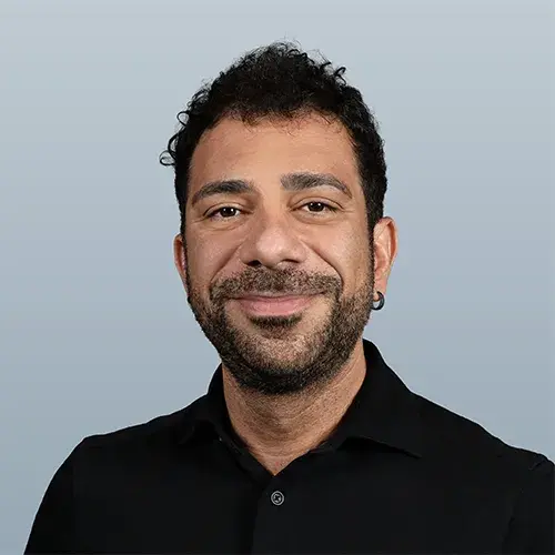 Nader Eftekharmanavi